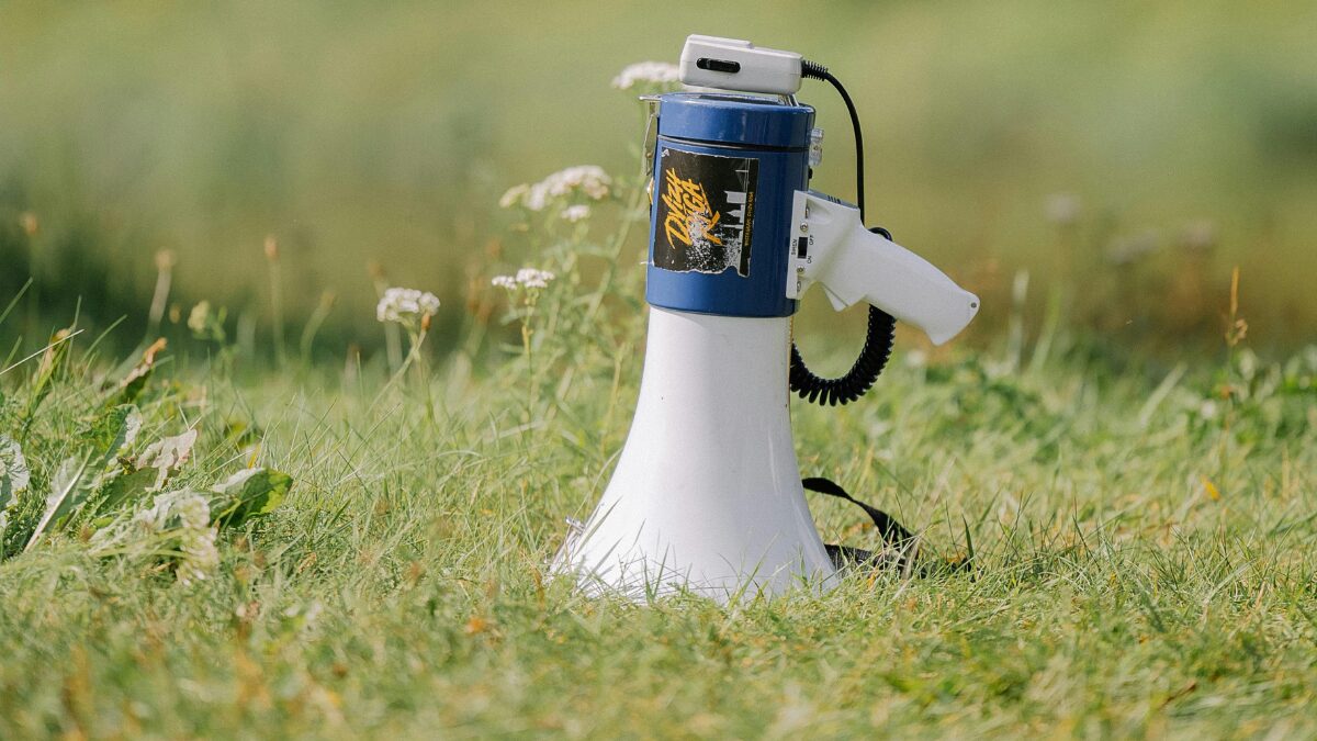 megaphone
